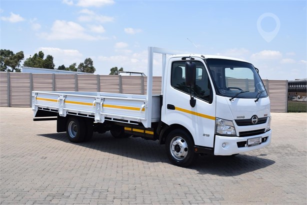 2016 HINO 300 815 Used Dropside Flatbed Trucks for sale