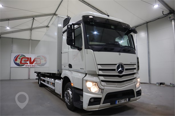 2017 MERCEDES-BENZ ACTROS 1824 Used Box Trucks for sale