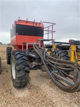 HORWOOD BAGSHAW 7000 Used Air Seeders/Air Carts for sale