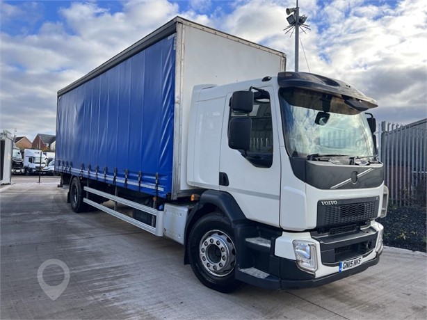 2015 VOLVO FL250 Used Curtain Side Trucks for sale