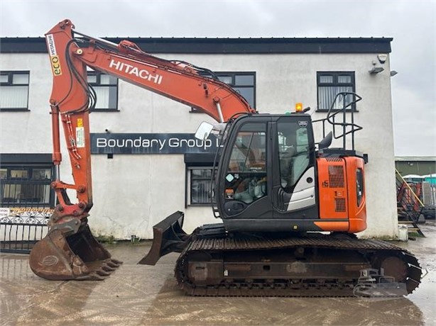 2020 HITACHI ZX135USBL-6 Used Crawler Excavators for sale