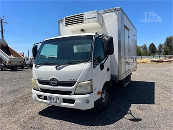 2012 HINO 300 917 Used Refrigerated Trucks for sale