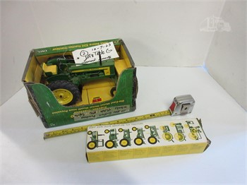 Jd 520 Toy Tractor Specialty