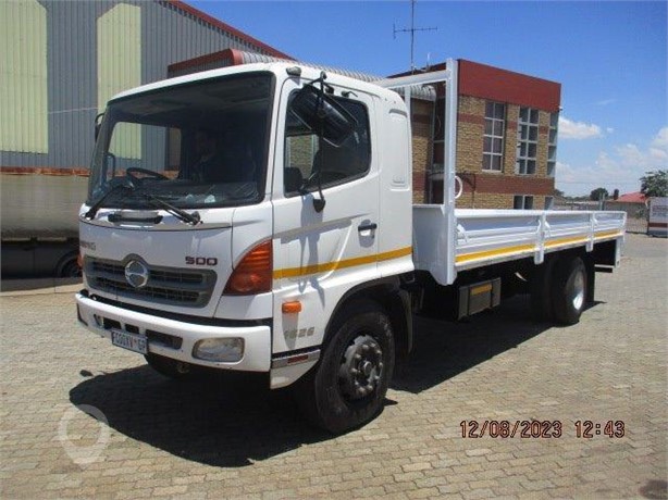 2016 HINO 500 1626 Used Dropside Flatbed Trucks for sale