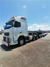 2010 VOLVO F610 Used Tractor with Sleeper for sale