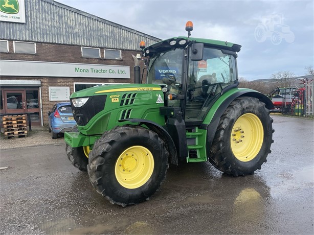 2015 JOHN DEERE 6125R Used 100 HP to 174 HP Tractors for sale