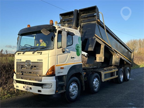 2013 HINO 700FY3241 Used Tipper Trucks for sale