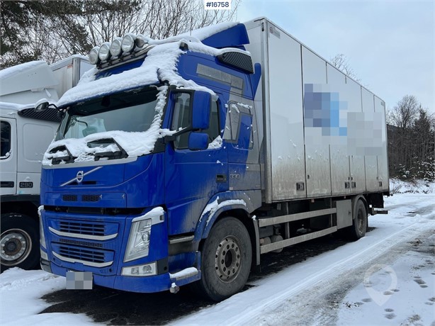 2016 VOLVO FM330 Used Box Trucks for sale