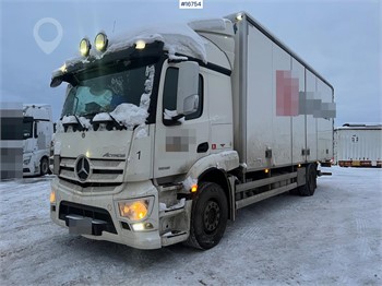 2015 MERCEDES-BENZ ACTROS 1835 Used Box Trucks for sale