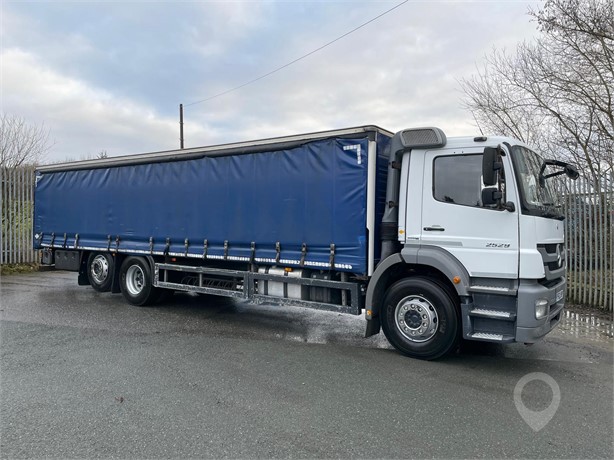 2013 MERCEDES-BENZ AXOR 2529 Used Curtain Side Trucks for sale