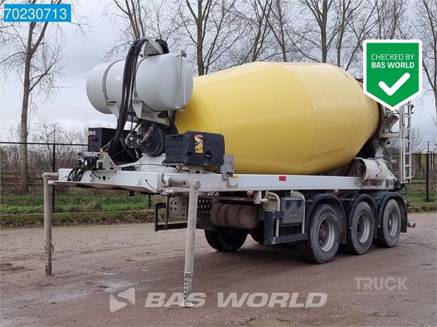 2018 DE BUF HYDRAULIEK 8,66 m x 254 cm Used Betonmischauflieger zum verkauf
