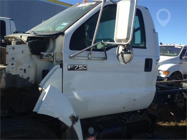 2007 FORD F750 Used Cab Truck / Trailer Components for sale
