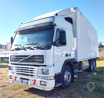 2002 VOLVO FM380 Used Refrigerated Trucks for sale
