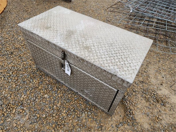 ALUMINUM DIAMOND PLATE TOOL BOX Used Tool Box Truck / Trailer Components auction results