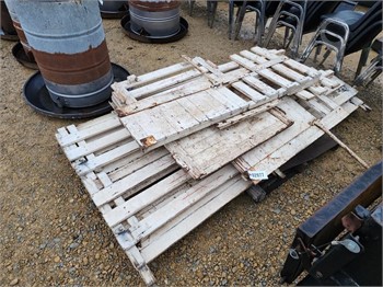 STOCK RACK FOR PICK UP TRUCK Used Other Truck / Trailer Components auction results