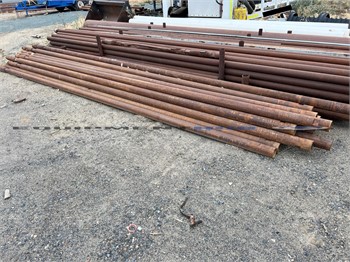 300X METRES OF 6 METRE 2-7/8" INCH IF 4" INCH OD DRILL ROD / PIPE Used Other for sale