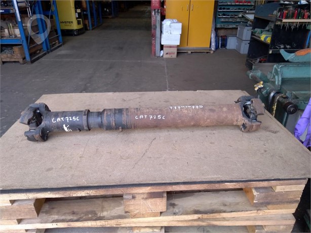 CATERPILLAR 725C Used Drive Shaft Truck / Trailer Components for sale