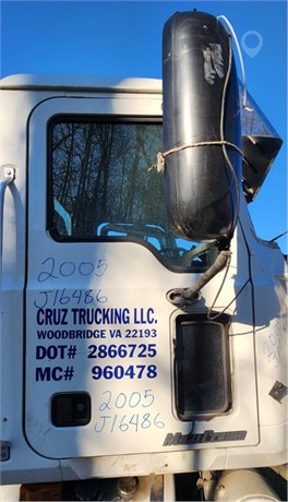 2005 MACK CHN613 Used Door Truck / Trailer Components for sale