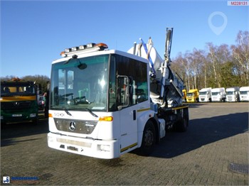 2012 MERCEDES-BENZ ECONIC 1824 Used Vacuum Municipal Trucks for sale