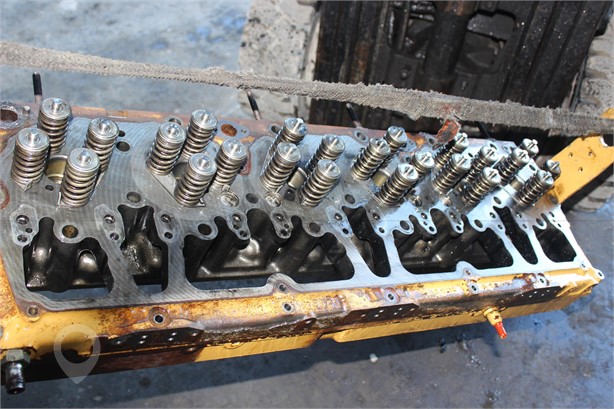 2003 CATERPILLAR Used Cylinder Head Truck / Trailer Components for sale