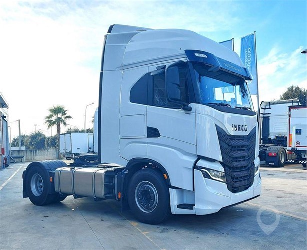 2024 IVECO ECOSTRALIS 440 New Tractor with Sleeper for sale