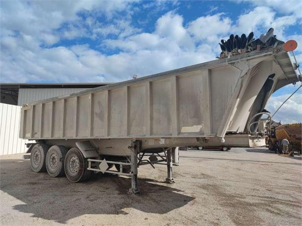 2007 BENALU 3 ESSIEUX Used Tipper Trailers for sale