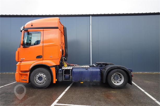 2014 MERCEDES-BENZ ACTROS 1945 Used Tractor with Sleeper for sale