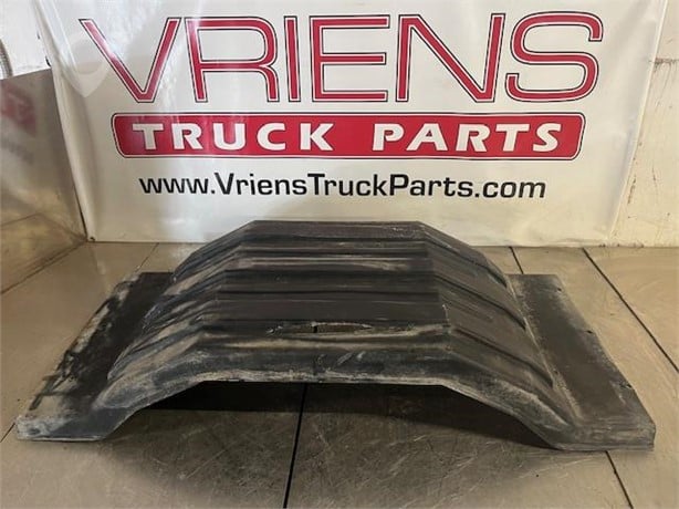 UNIVERSAL Used Body Panel Truck / Trailer Components for sale