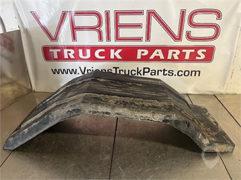UNIVERSAL ALL Used Body Panel Truck / Trailer Components for sale