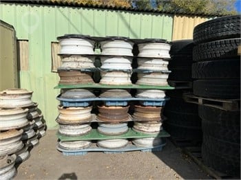 BUDD 24.5 X 8.25 Used Wheel Truck / Trailer Components for sale