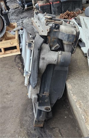 2006 HINO 268 Used Radiator Truck / Trailer Components for sale