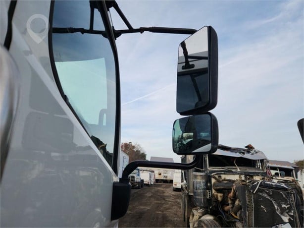 2020 HINO 268 Used Glass Truck / Trailer Components for sale