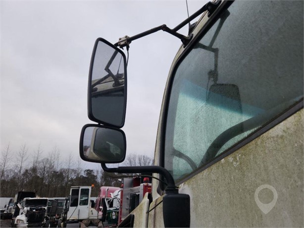 2007 HINO 338 Used Glass Truck / Trailer Components for sale