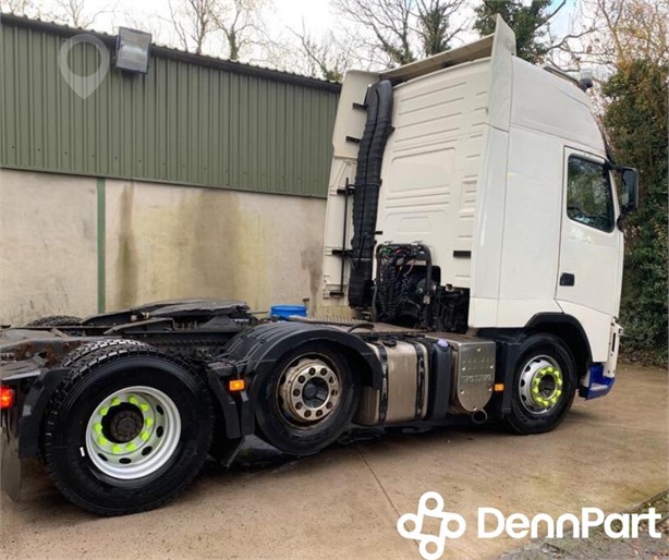 2013 VOLVO FH13 Tractor with Sleeper dismantled machines