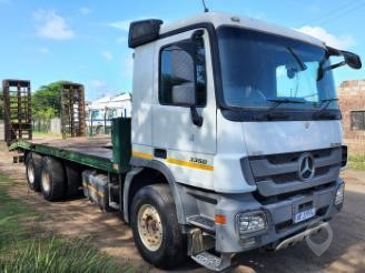 2014 MERCEDES-BENZ ACTROS 3350 Used Tractor with Sleeper for sale