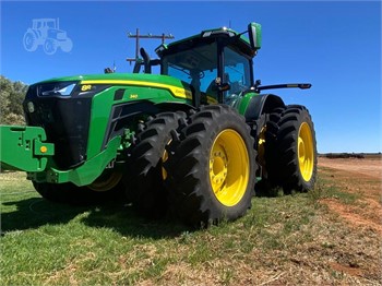 2022 JOHN DEERE 8R 340 Used 300 HP or Greater Tractors for sale
