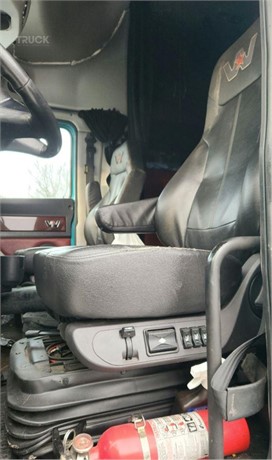 2017 WESTERN STAR 5700 Used Sitz LKW- / Anhängerkomponenten zum verkauf