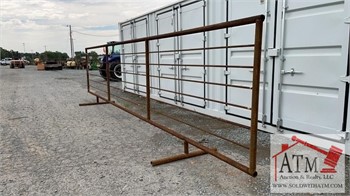 CONTINUOUS 24' LIVESTOCK FENCE PANEL FREE-STANDING Used Other upcoming auctions