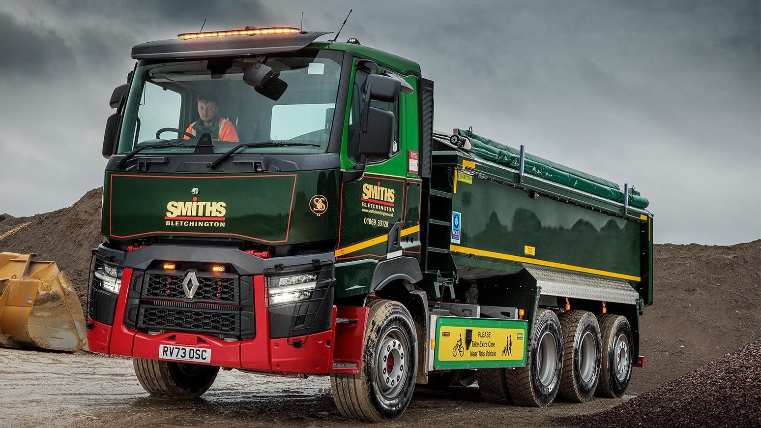 Renault Helps Smiths Bletchington Go Off-Road With Trio Of New Tippers