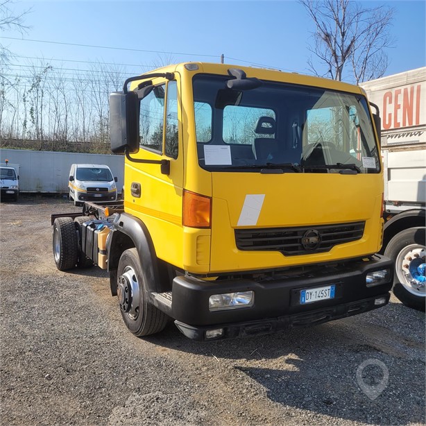 2009 NISSAN ATLEON 120.22 Used Chassis Cab Trucks for sale