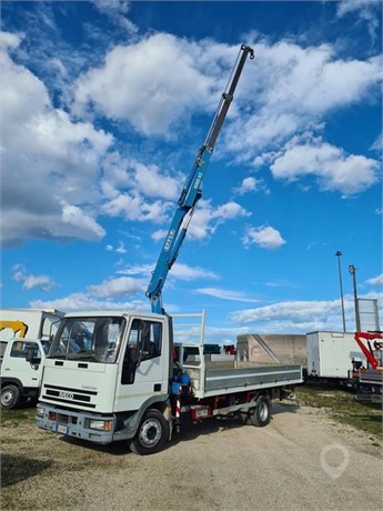 1900 IVECO EUROCARGO 100E18 Used Crane Trucks for sale