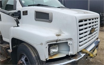 2004 CHEVROLET C6500 Used Bonnet Truck / Trailer Components for sale