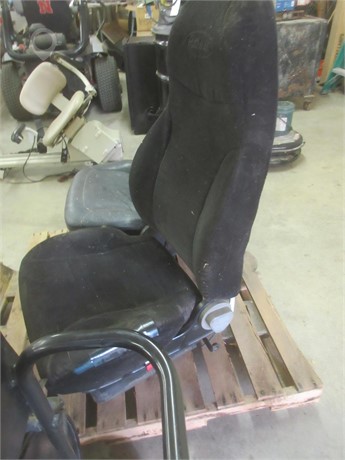 PETERBILT AIR RIDE TRUCK SEAT Used Seat Truck / Trailer Components auction results