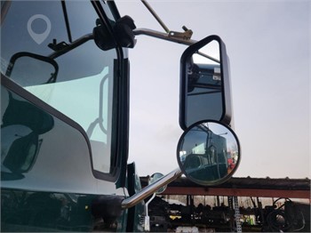 2015 MACK CXU612 Used Glass Truck / Trailer Components for sale