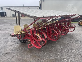 MECHANICAL TRANSPLANTER Farm Equipment For Sale in TENNESSEE - 5 Listings