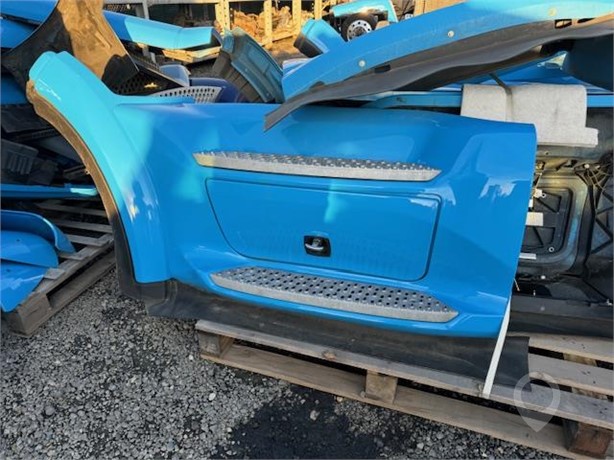 2021 PETERBILT 579 Used Body Panel Truck / Trailer Components for sale