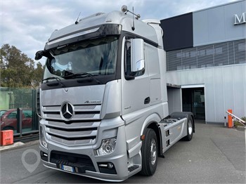 2016 MERCEDES-BENZ ACTROS 1858 Used Tractor with Sleeper for sale