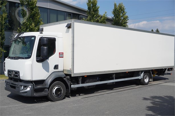 2015 RENAULT D12 Used Box Trucks for sale