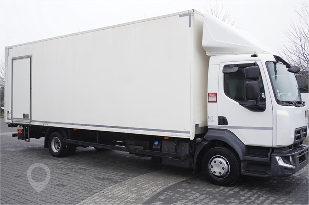 2017 RENAULT D12 Used Box Trucks for sale