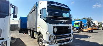 2017 VOLVO FH13.400 Used Tractor with Sleeper for sale